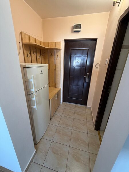 Iancului, Obor, 4 minute metrou.